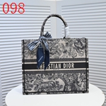 偽物ディオールバッグ